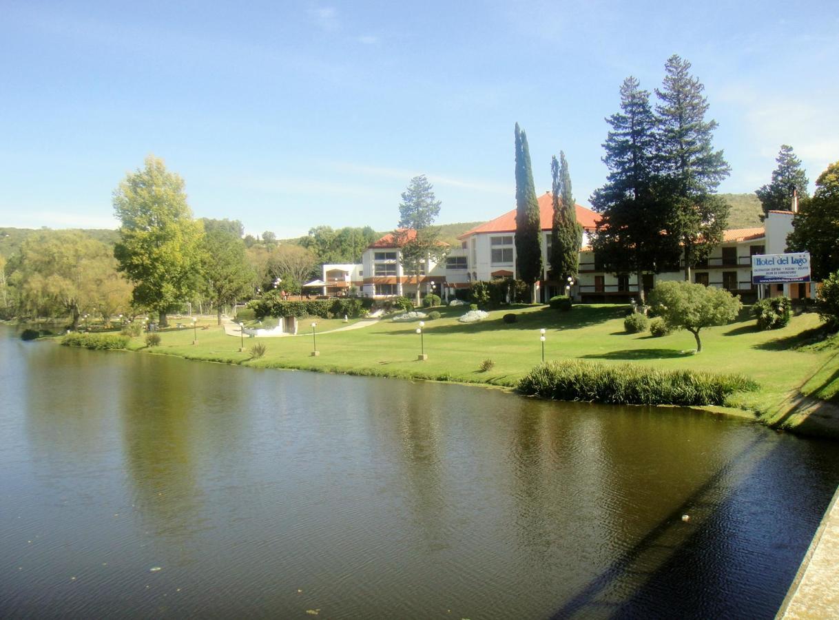 Gran Hotel Del Lago La Falda Extérieur photo